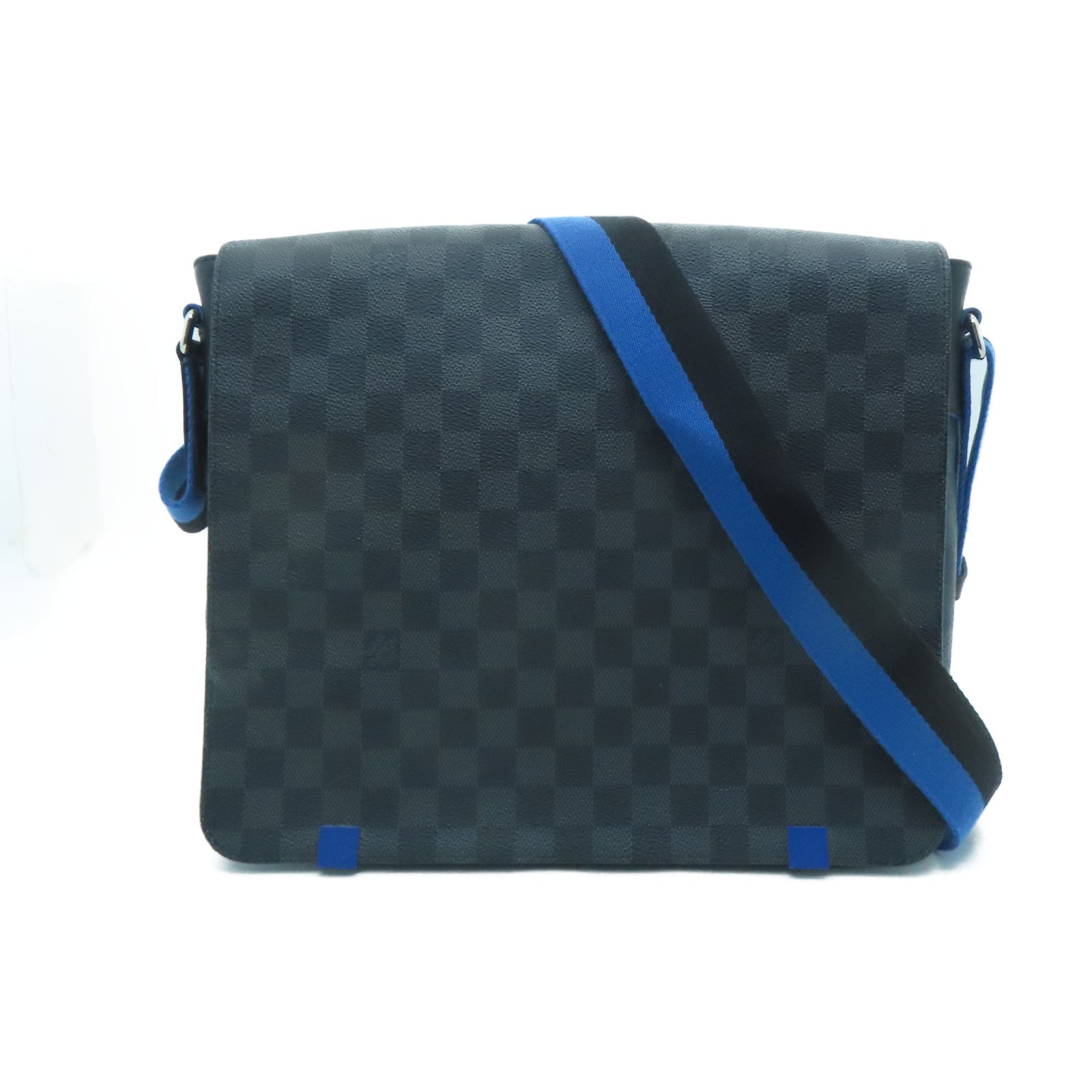 LOUIS VUITTON Damier Graphite District MM Silver Buckle Shoulder Bag B –  Brand Off Hong Kong Online Store