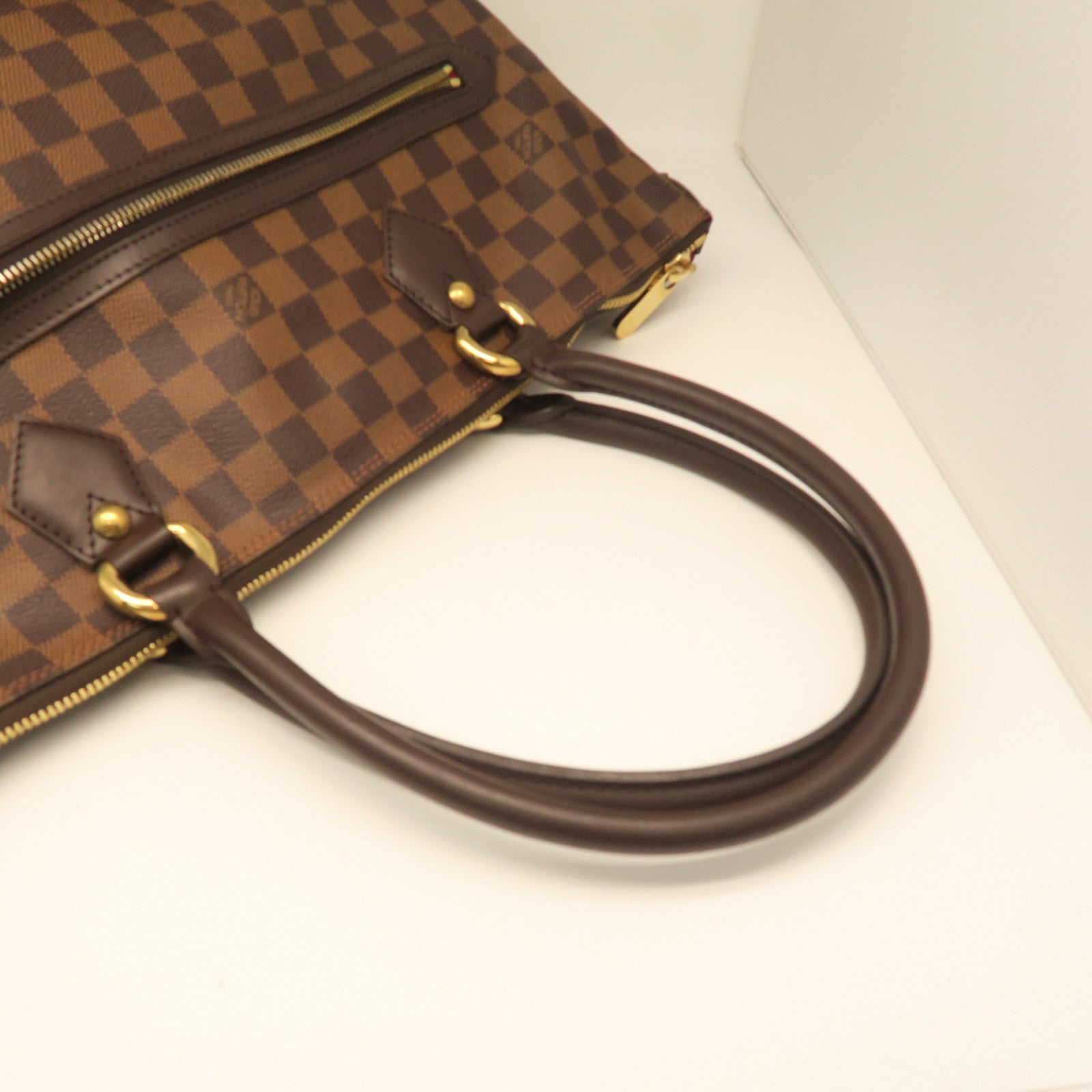 LOUIS VUITTON Damier Saleya MM gold buckle handle bag brown