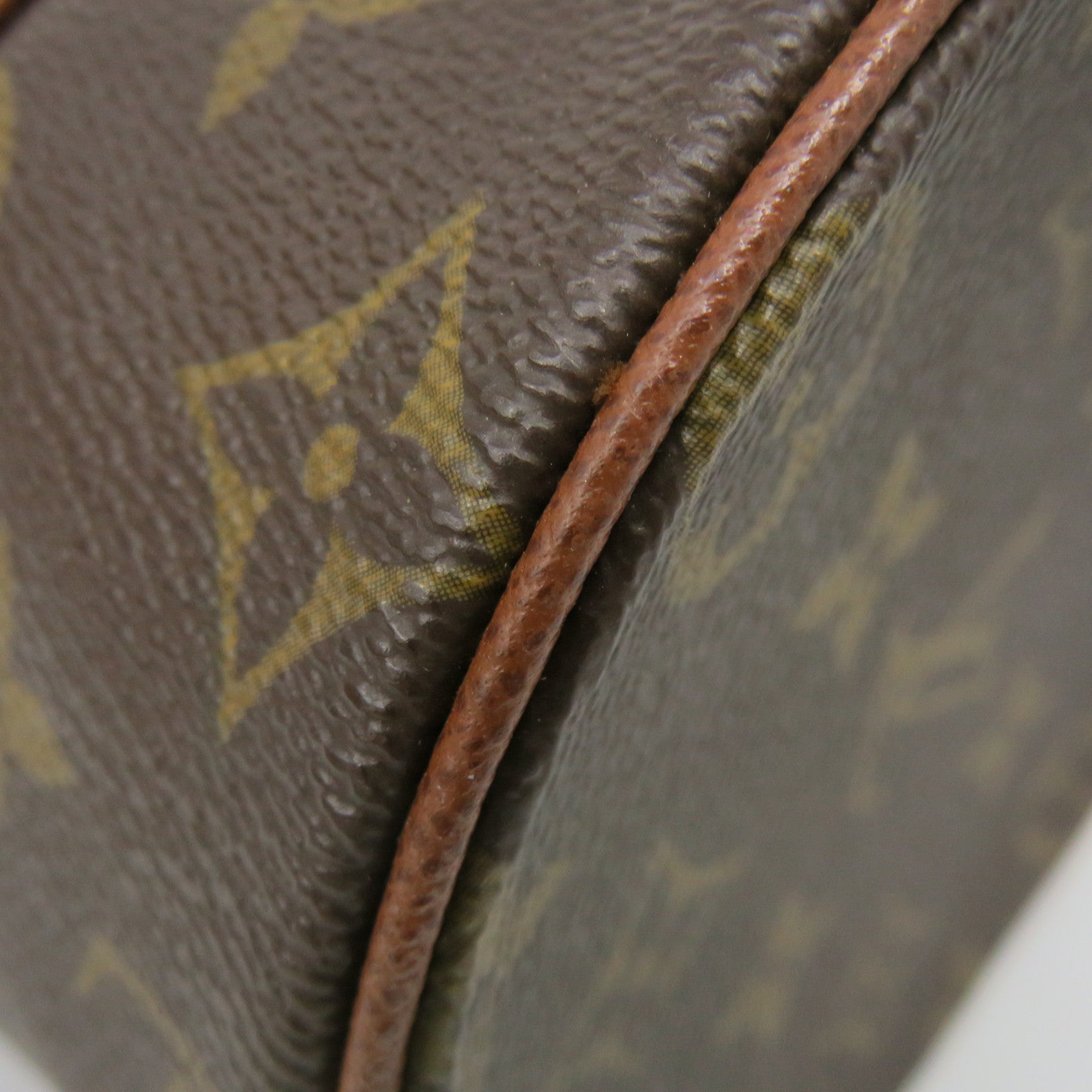 LOUIS VUITTON Monogram Papillon PM Gold Buckle Shoulder Bag Brown – Brand  Off Hong Kong Online Store