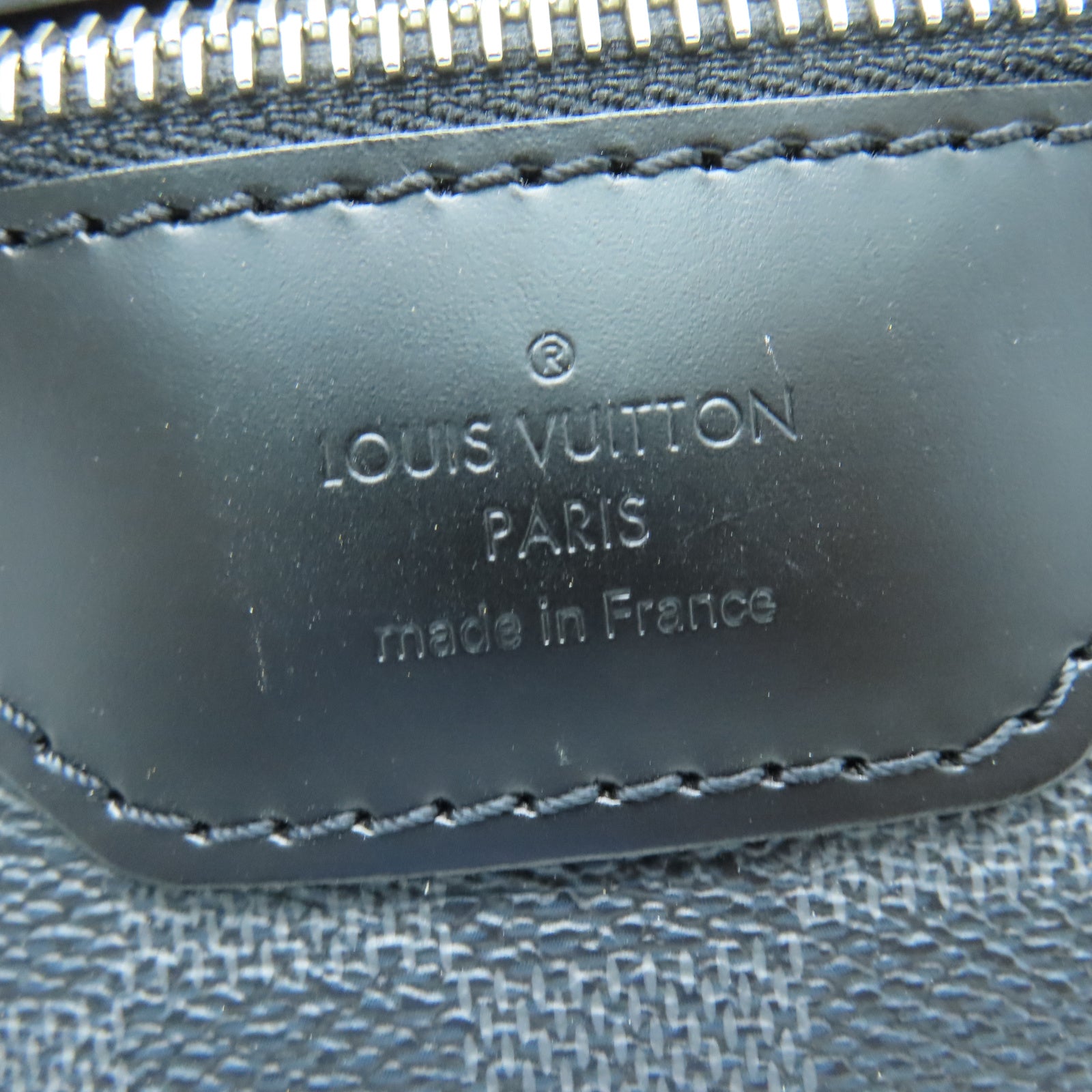 LOUIS VUITTON Damier Graphite District MM Silver Buckle Shoulder Bag B –  Brand Off Hong Kong Online Store