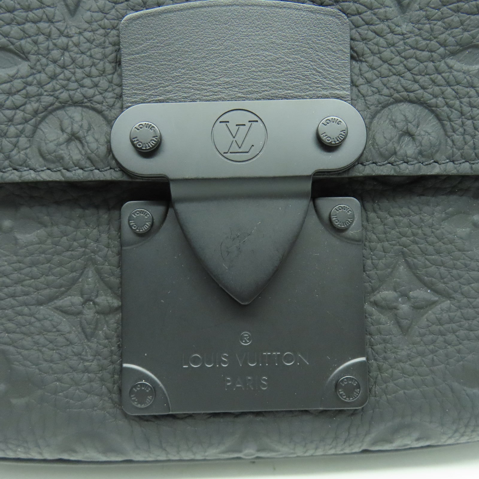 Authentic LOUIS VUITTON Taurillon monogram s lock messenger M58489 Bag  #M58