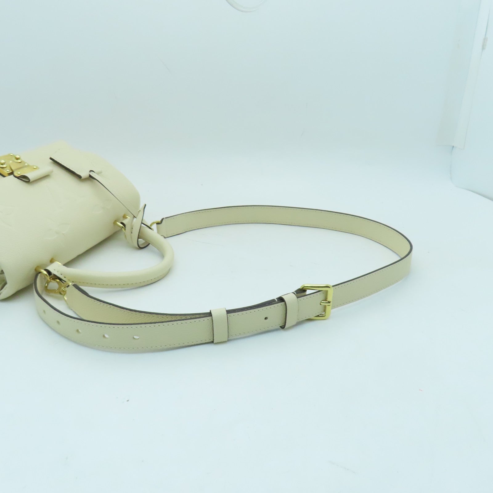 LOUIS VUITTON Monogram Empreinte Madeleine BB gold buckle shoulder shoulder  bag white