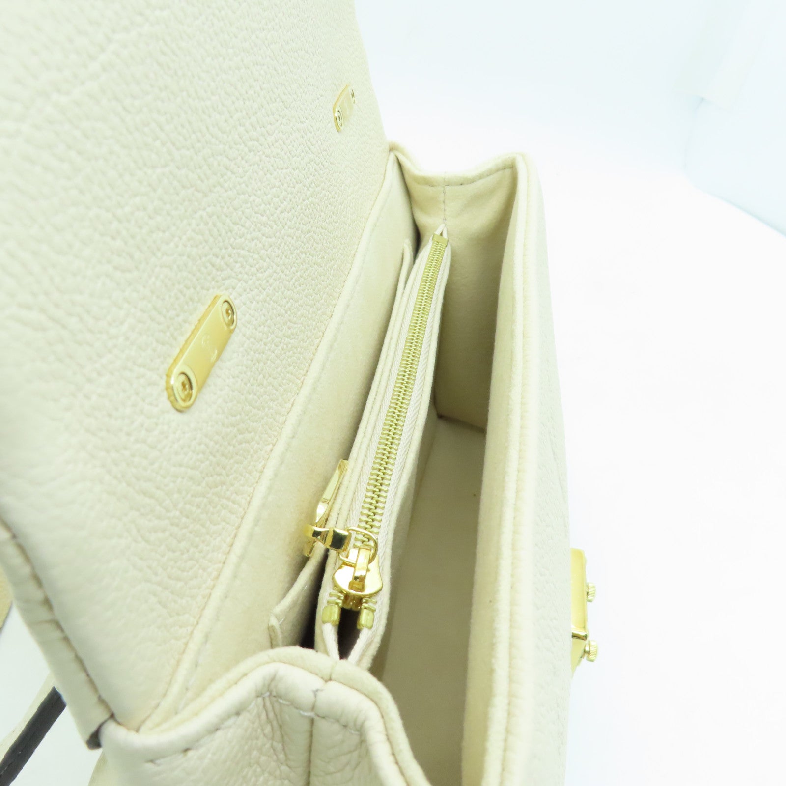 LOUIS VUITTON Monogram Empreinte Madeleine BB gold buckle shoulder sho –  Brand Off Hong Kong Online Store
