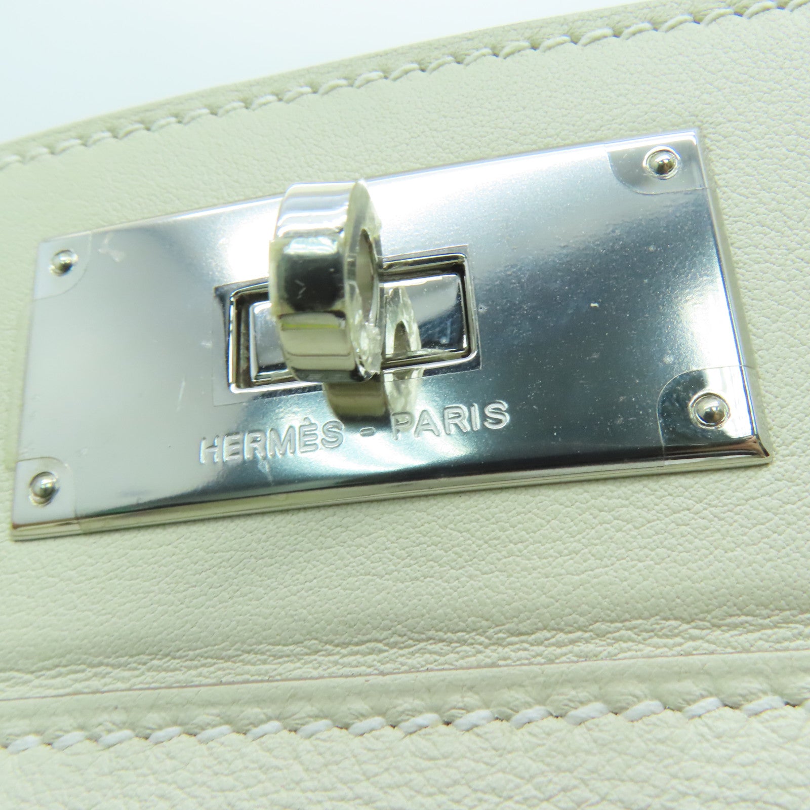 Hermes PHW ToolBox 26 2 Way Shoulder Bag Veau Swift Craie Souffles