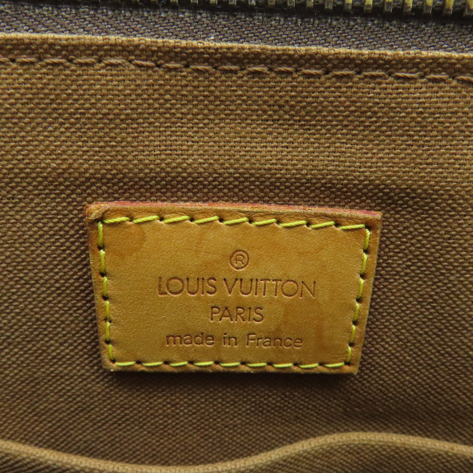 LOUIS VUITTON Monogram Popincourt Haut Gold Buckle Shoulder Bag Brown –  Brand Off Hong Kong Online Store