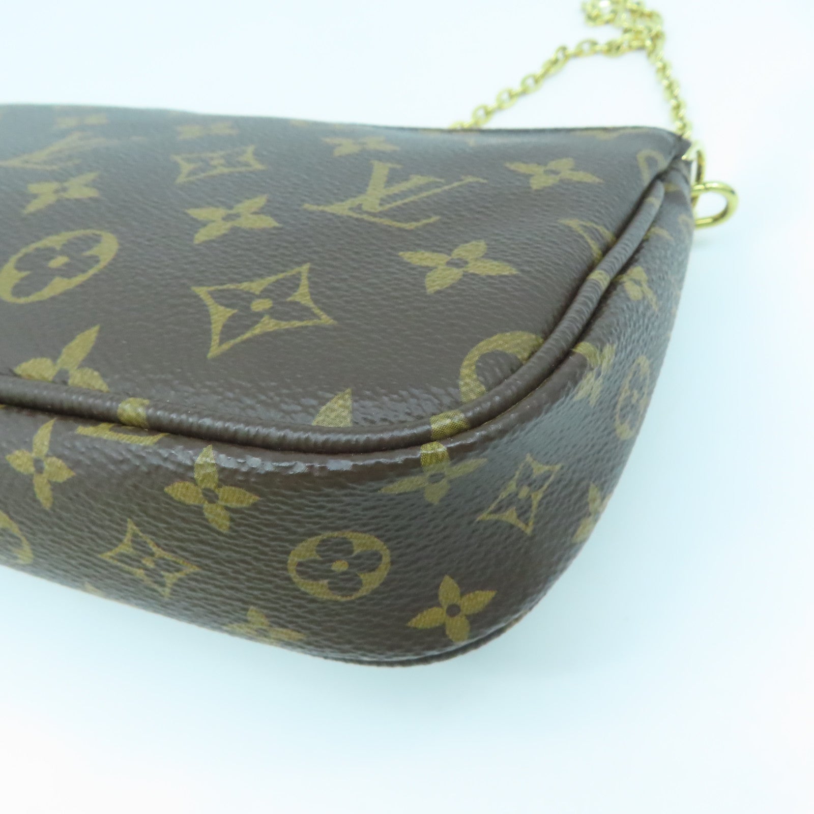 LOUIS VUITTON Monogram Multi Pochette Accessories Gold Buckle Shoulder –  Brand Off Hong Kong Online Store