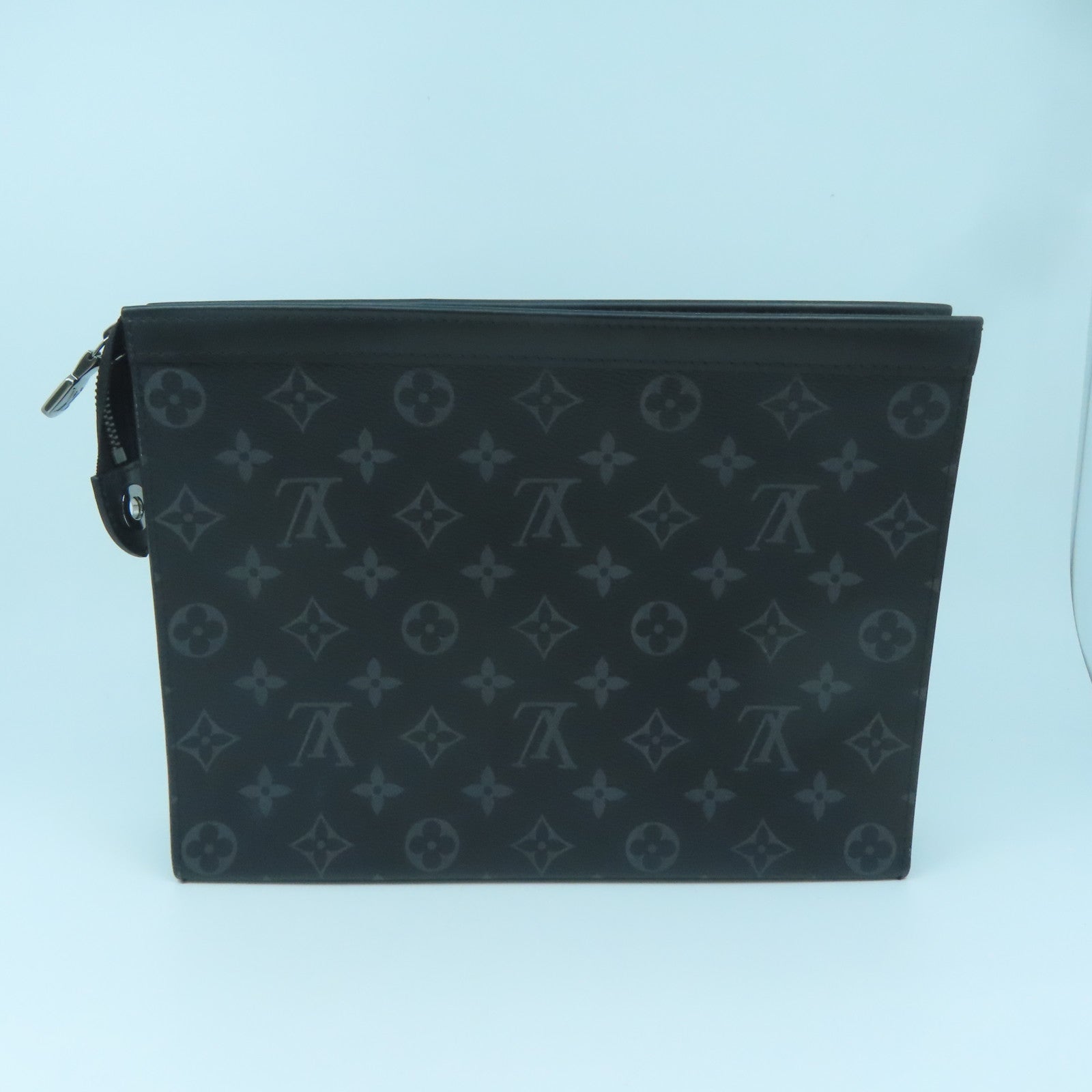 Louis Vuitton Pochette Voyage mm Grey Monogram Eclipse