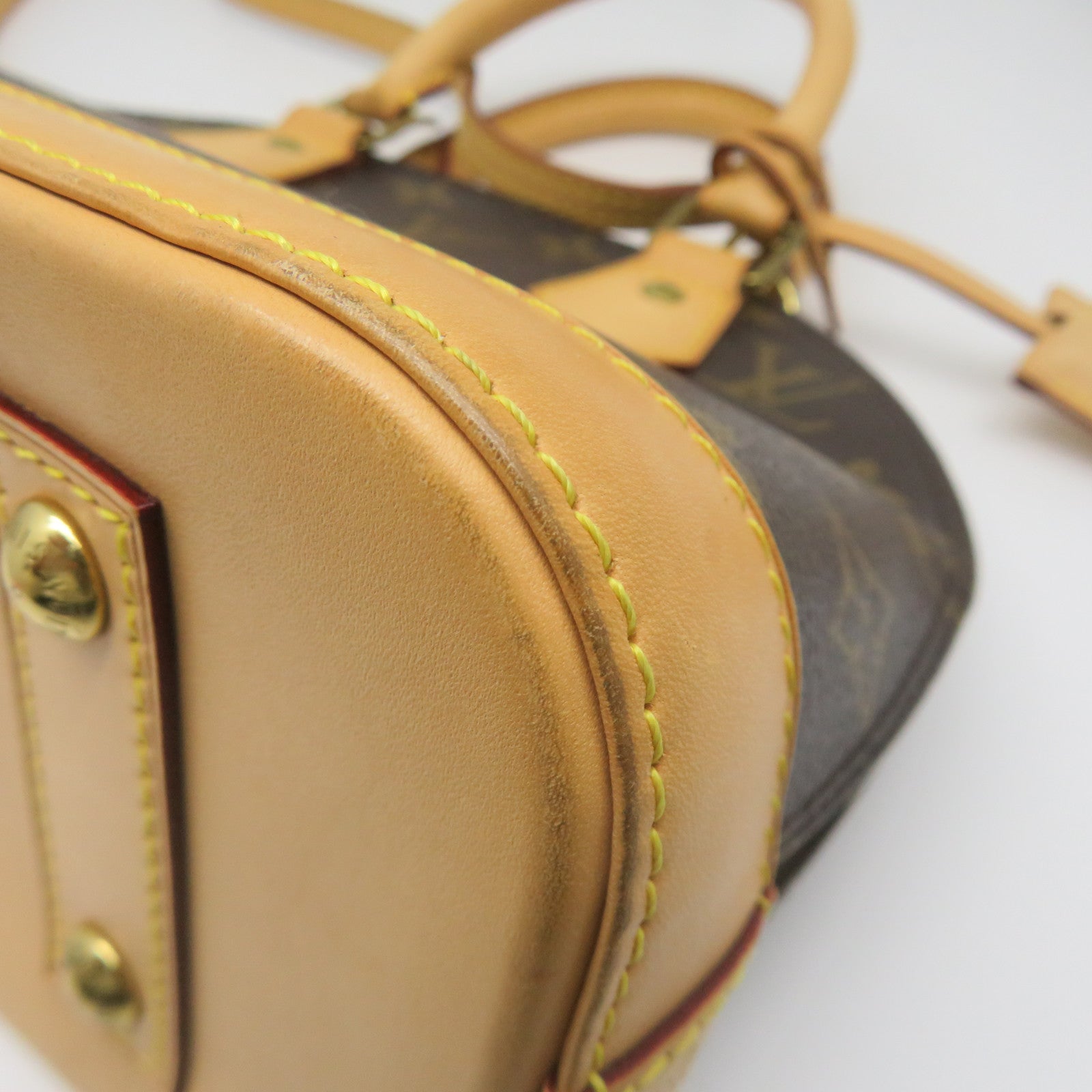 LOUIS VUITTON Monogram Alma BB Gold Buckle Shoulder Bag Brown – Brand Off  Hong Kong Online Store