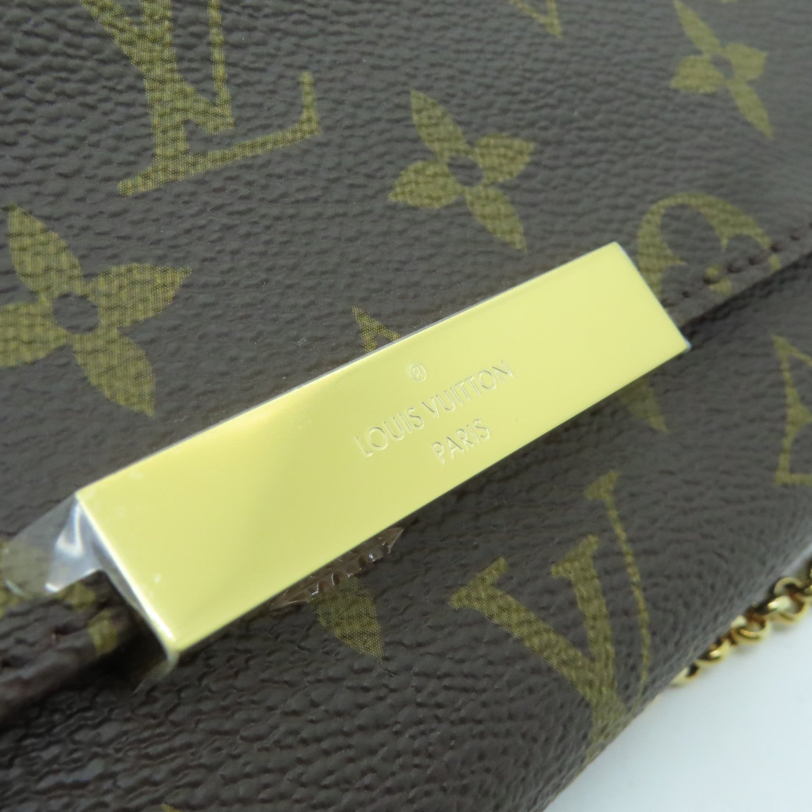 Replica Louis Vuitton Favorite PM Bag Monogram Canvas M40717