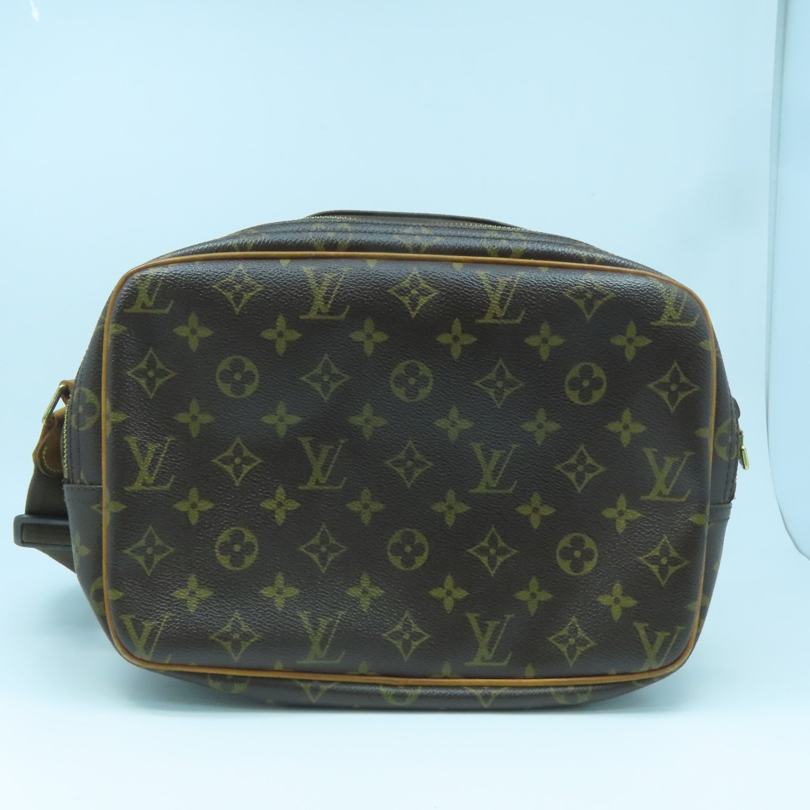LOUIS VUITTON Monogram Beaubourg gold buckle handle bag brown – Brand Off  Hong Kong Online Store
