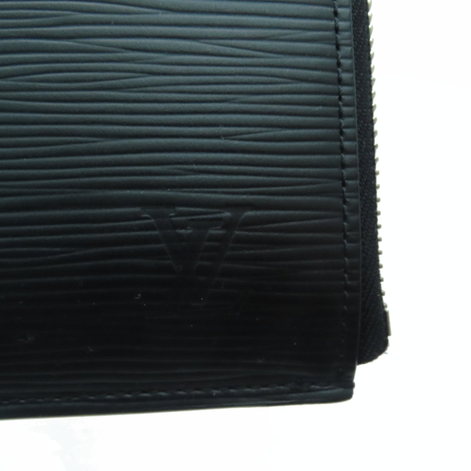 LOUIS VUITTON LOUIS VUITTON Pochette Jour GM business bag clutch M64153 Epi  leather Black Used M64153