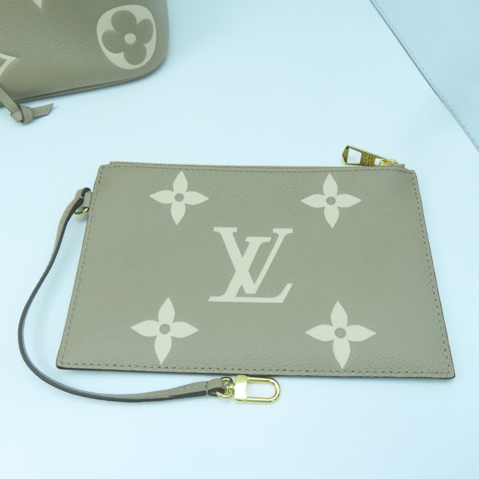 LOUIS VUITTON Monogram Empreinte Neonoe MM Handle Shoulder Bag Beige –  Brand Off Hong Kong Online Store