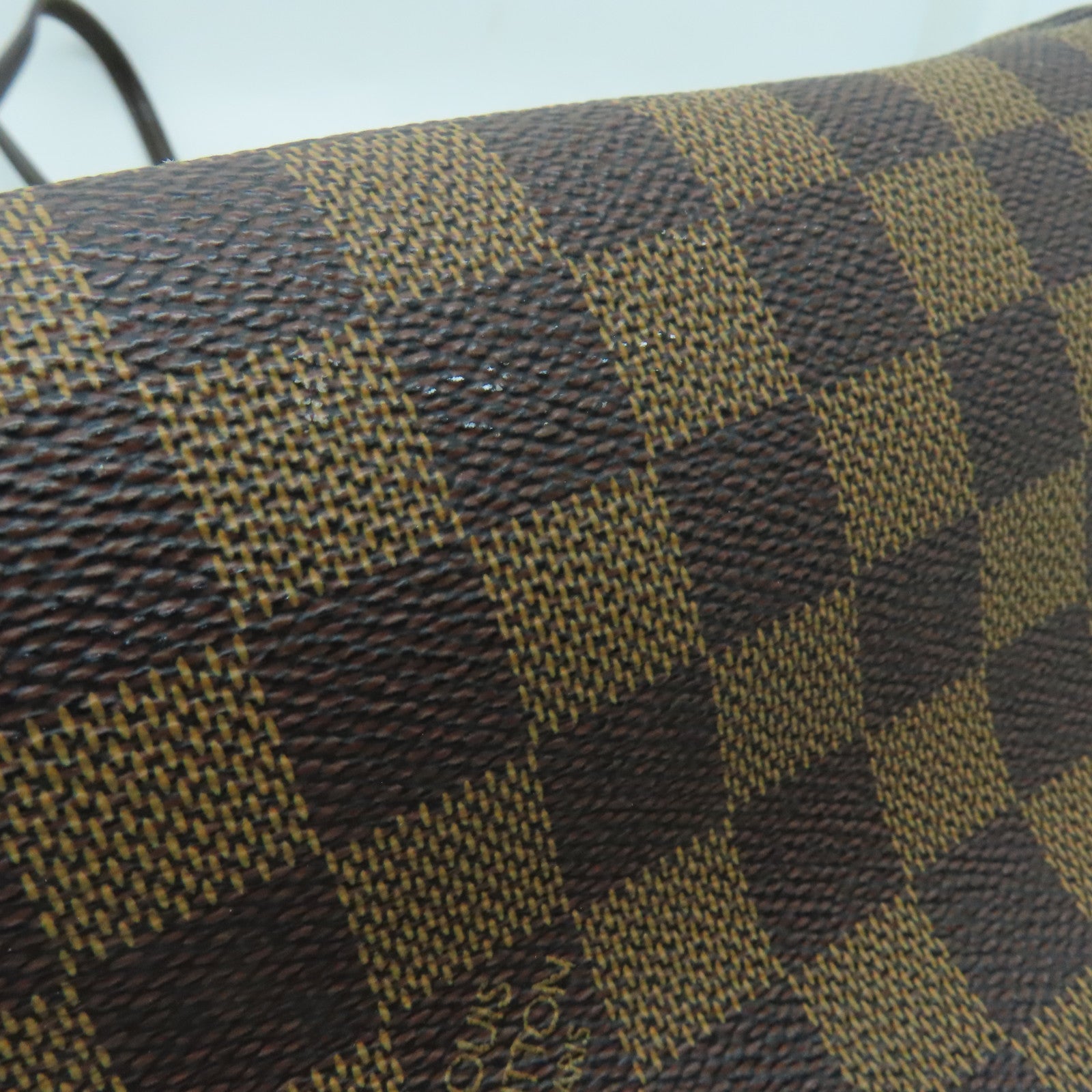 LOUIS VUITTON Damier Neverfull MM gold buckle handle bag brown – Brand Off  Hong Kong Online Store