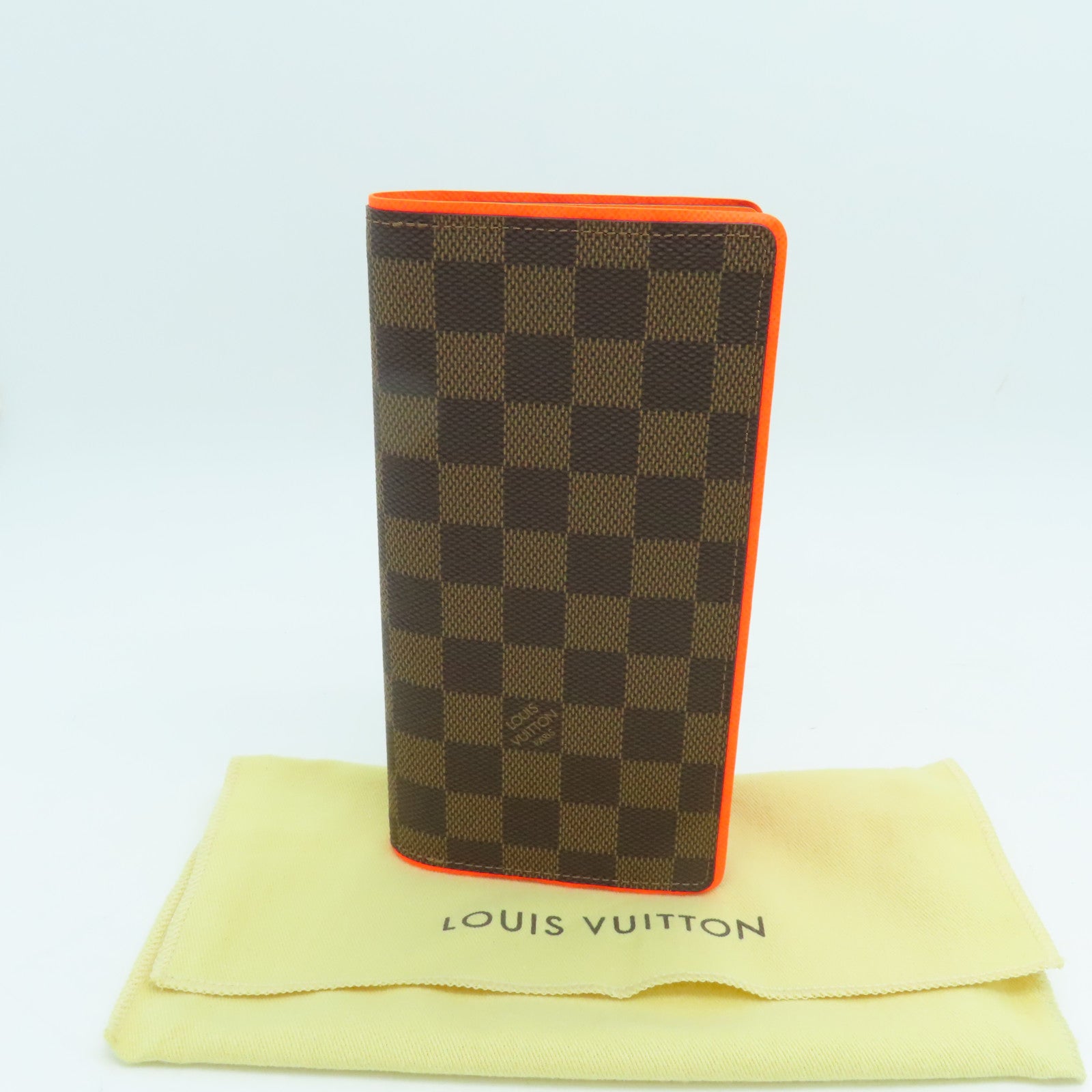 LOUIS VUITTON Damier Porte Monnaie Credit Bifold Gold Buckle Long Wall –  Brand Off Hong Kong Online Store