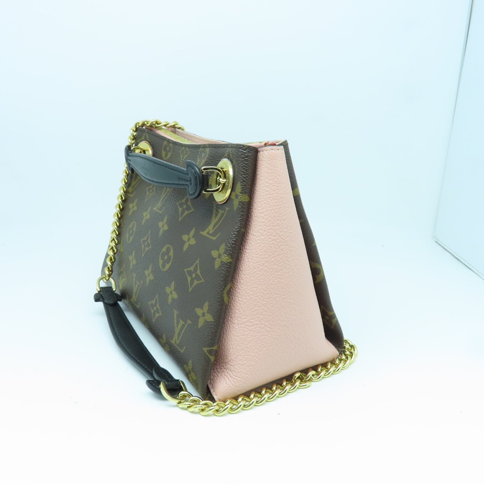 LOUIS VUITTON Surene BB Chain Tote Bag M43777