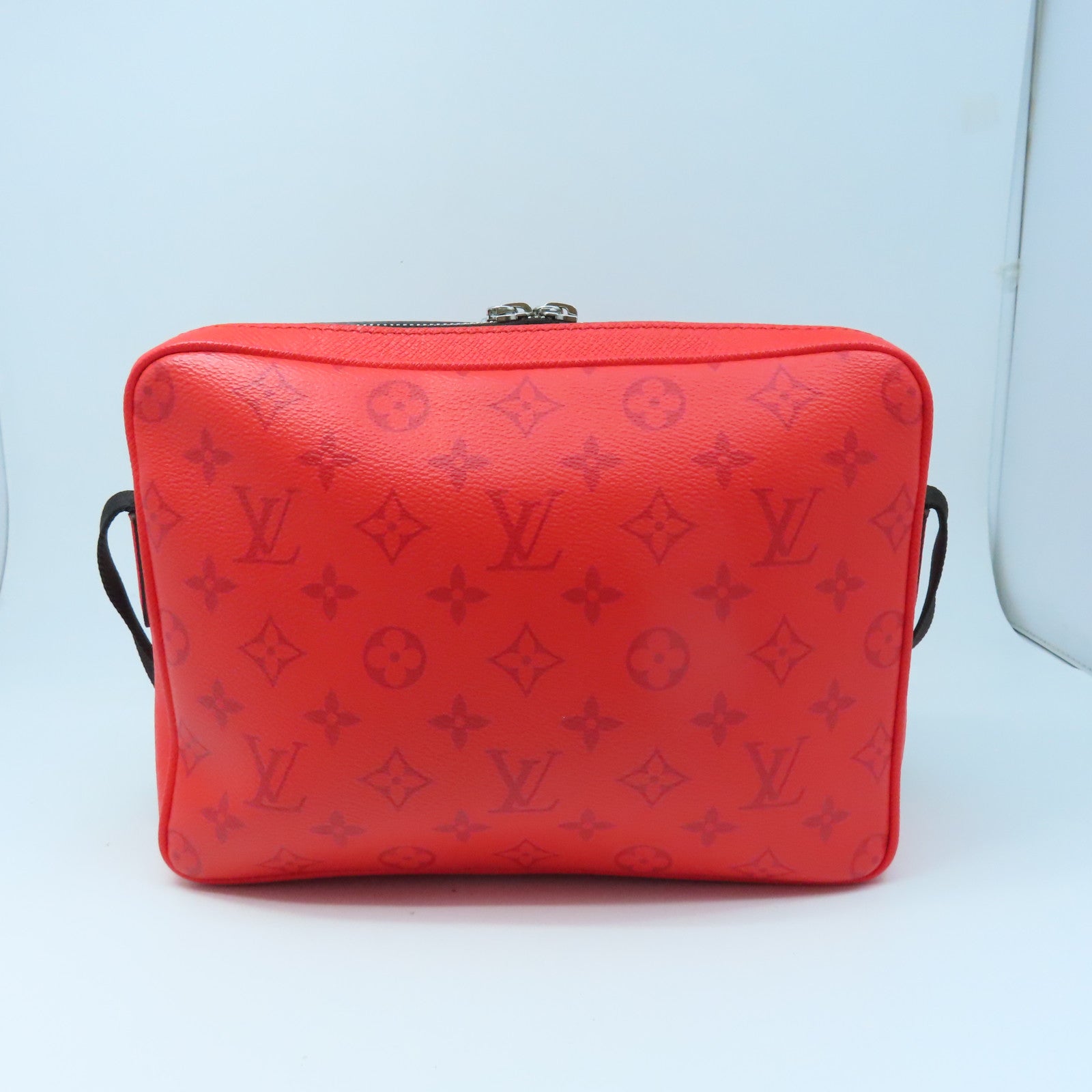 Shop Louis Vuitton MONOGRAM Messenger & Shoulder Bags (M30821) by