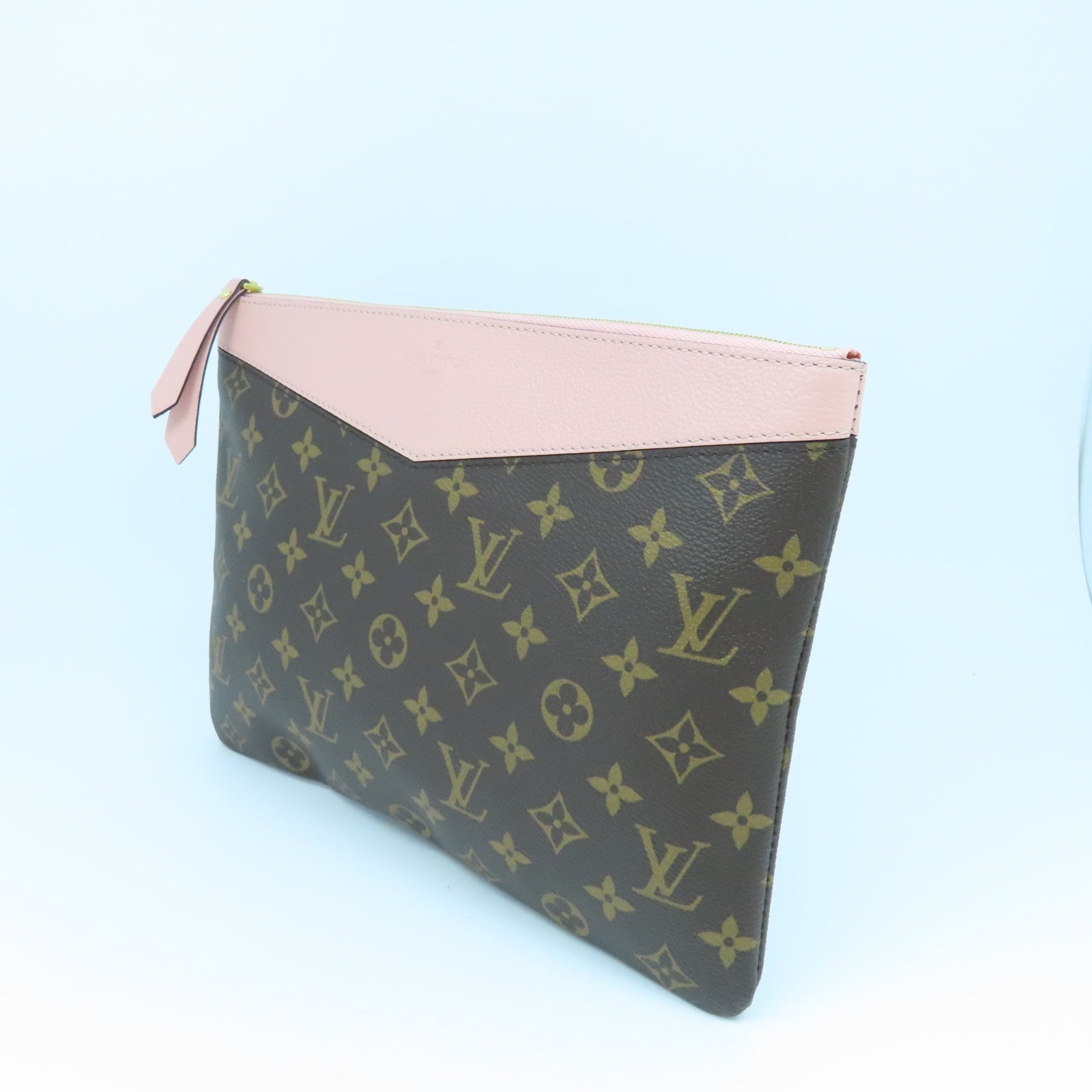 Louis vuitton discount daily pouch pink