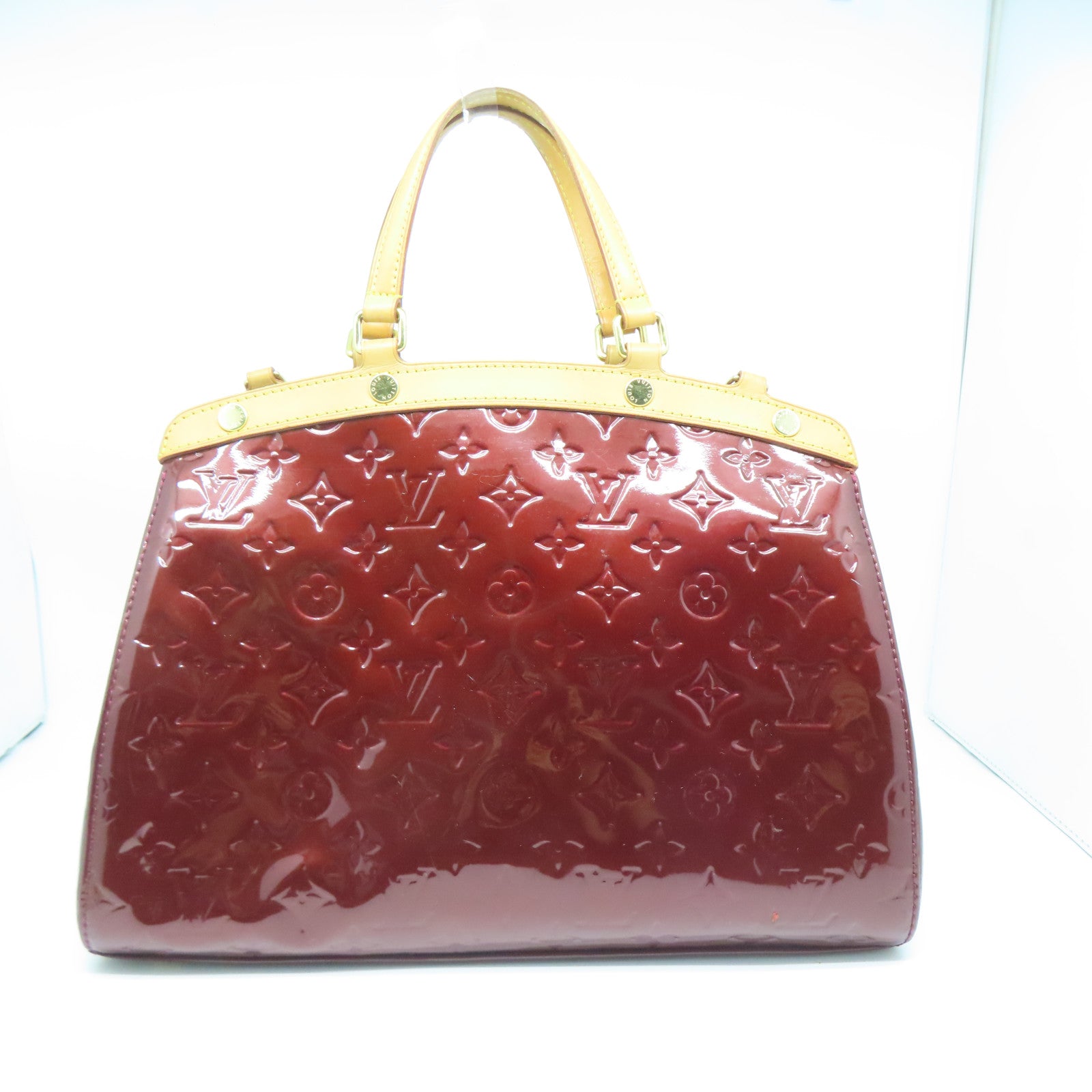 LOUIS VUITTON Vernis Brea MM gold buckle shoulder shoulder bag red