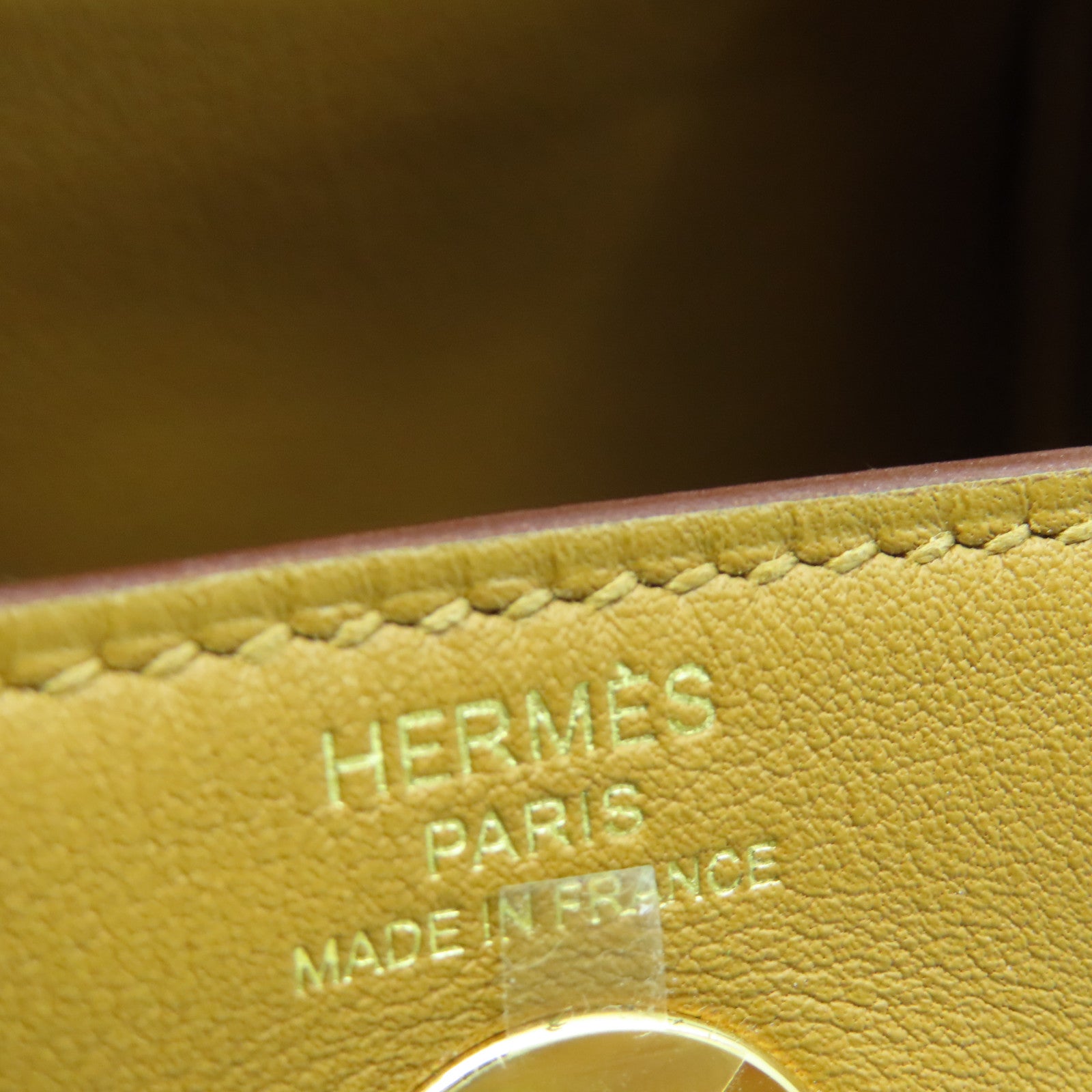 HERMES Swift Leather Mini Lindy Gold Buckle Handle Shoulder Bag Sesame –  Brand Off Hong Kong Online Store